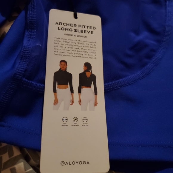 Archer Fitted Long Sleeve in Saphire - Picture 7 of 7